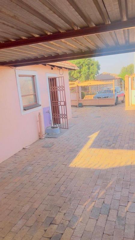 To Let 3 Bedroom Property for Rent in The Orchards Gauteng
