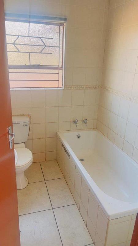 To Let 3 Bedroom Property for Rent in The Orchards Gauteng