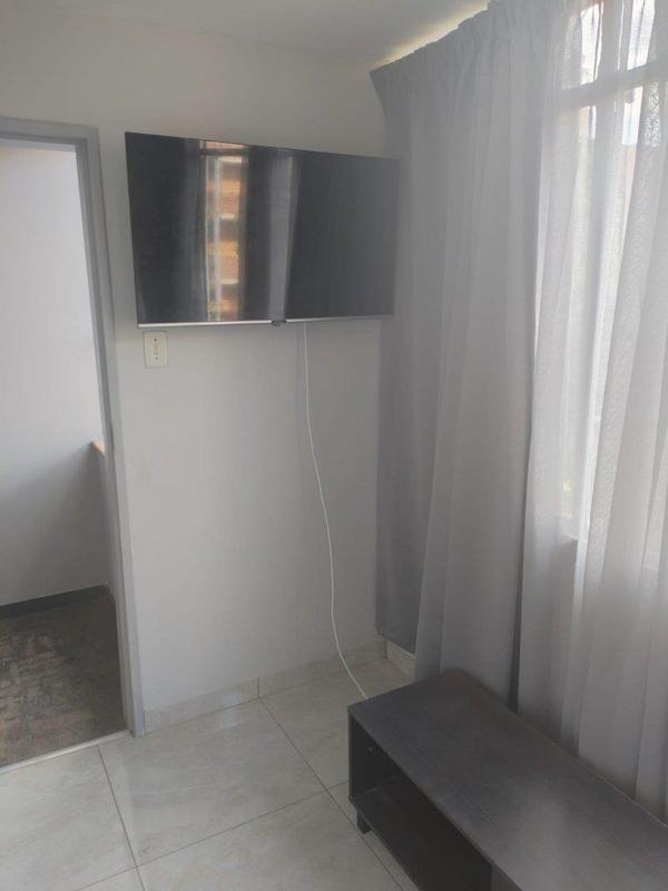 To Let 4 Bedroom Property for Rent in Sunnyside Gauteng