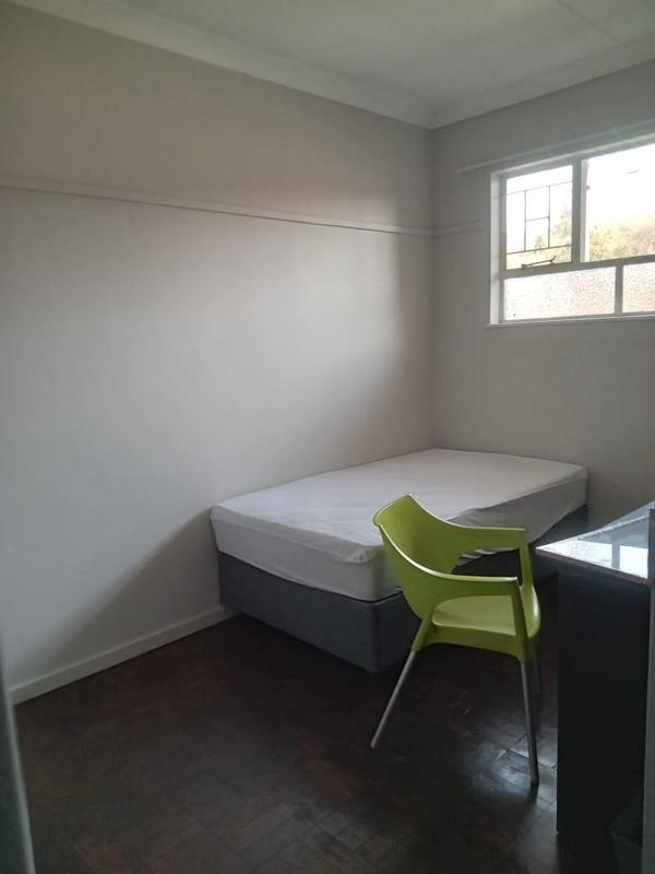 To Let 4 Bedroom Property for Rent in Sunnyside Gauteng