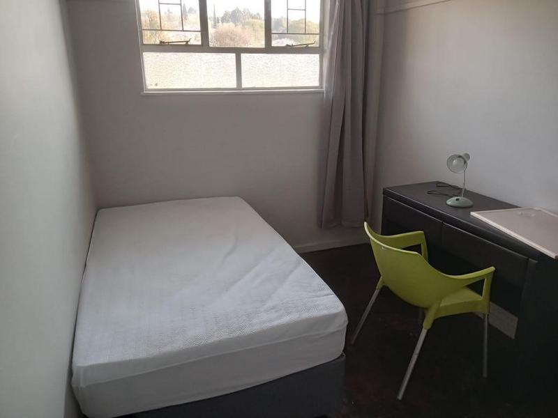 To Let 4 Bedroom Property for Rent in Sunnyside Gauteng