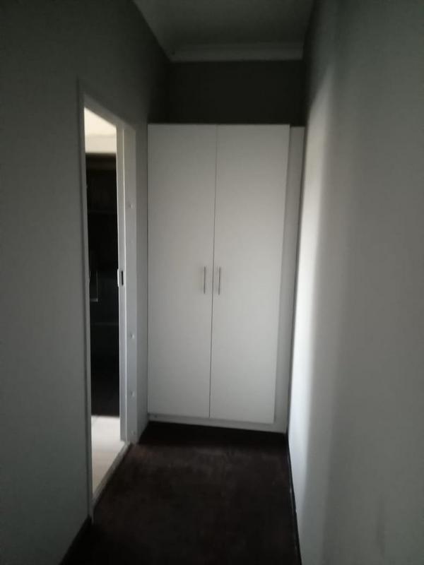 To Let 4 Bedroom Property for Rent in Sunnyside Gauteng