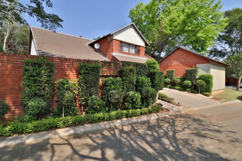 To Let 3 Bedroom Property for Rent in Equestria Gauteng