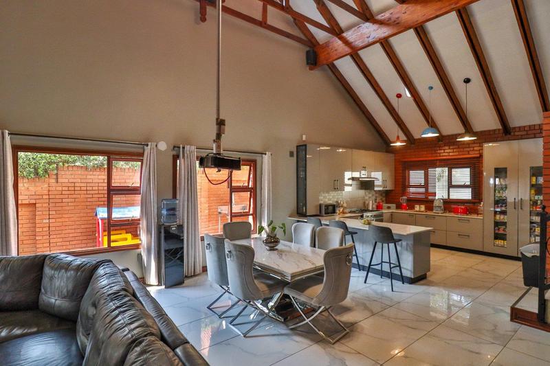 To Let 3 Bedroom Property for Rent in Equestria Gauteng