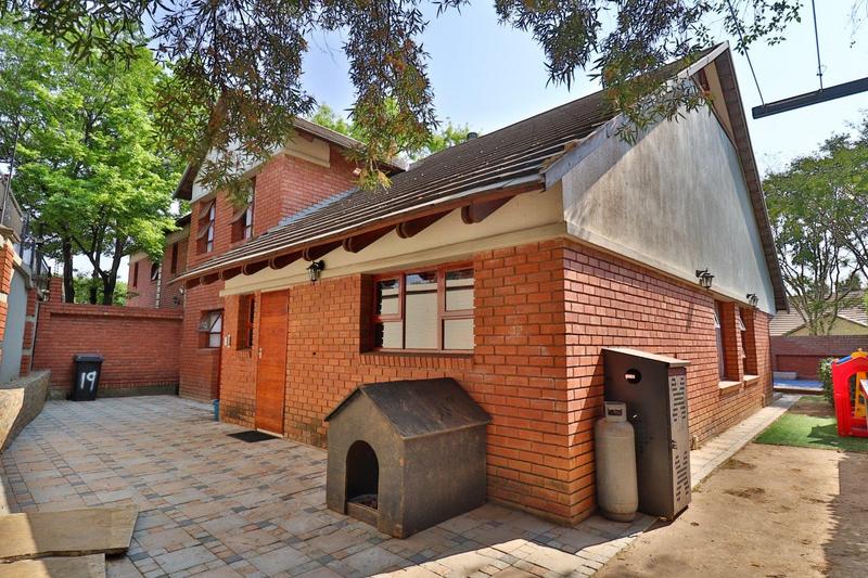 To Let 3 Bedroom Property for Rent in Equestria Gauteng