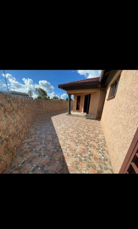 3 Bedroom Property for Sale in Refilwe Gauteng