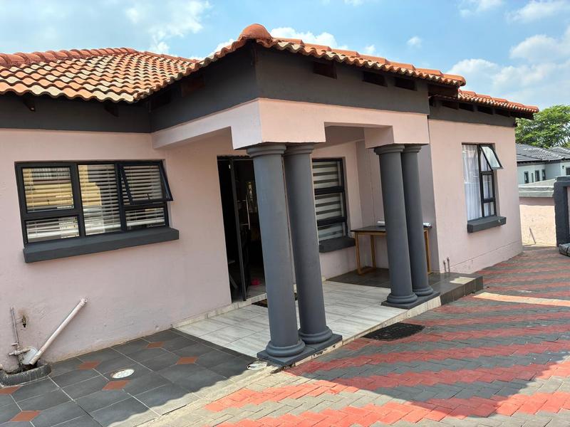 3 Bedroom Property for Sale in Amandasig Gauteng