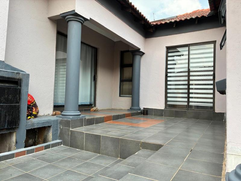 3 Bedroom Property for Sale in Amandasig Gauteng