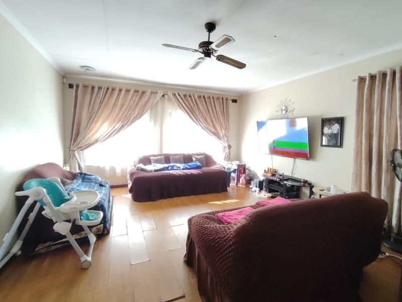 3 Bedroom Property for Sale in Hesteapark Gauteng