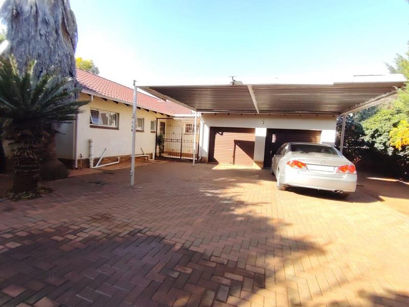 3 Bedroom Property for Sale in Hesteapark Gauteng