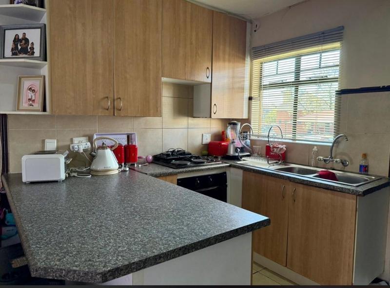 2 Bedroom Property for Sale in Karenpark Gauteng