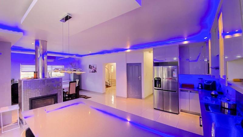 4 Bedroom Property for Sale in Ninapark Gauteng