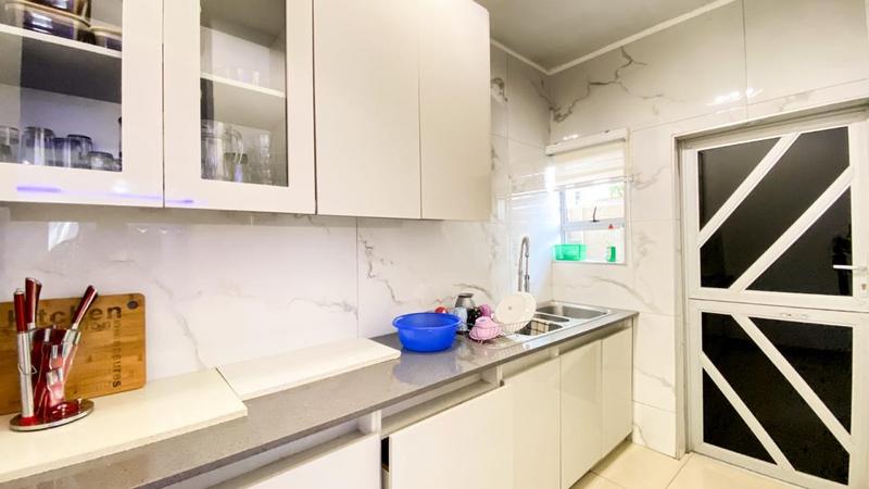 4 Bedroom Property for Sale in Ninapark Gauteng