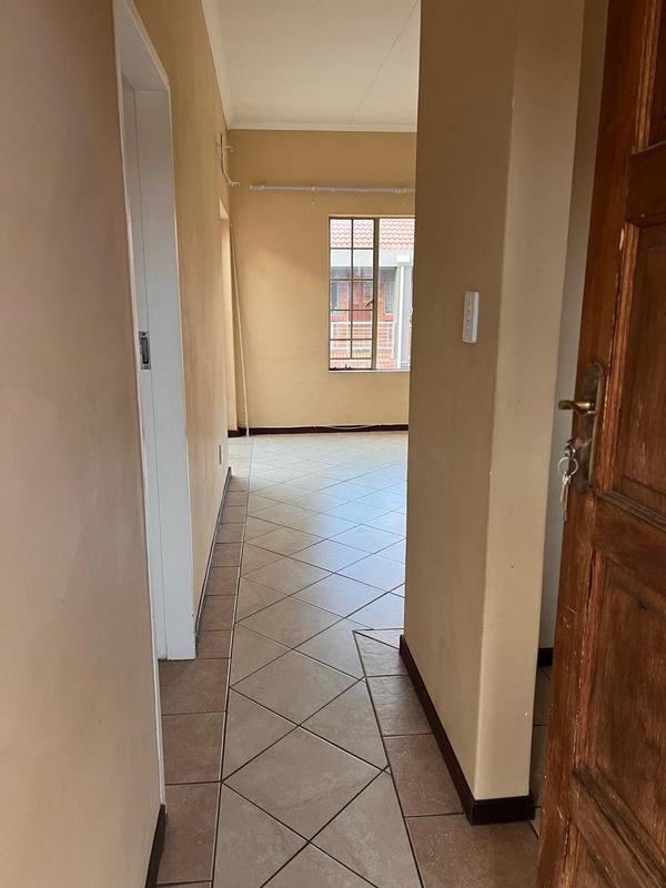 1 Bedroom Property for Sale in The Orchards Gauteng