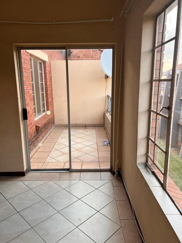 1 Bedroom Property for Sale in The Orchards Gauteng