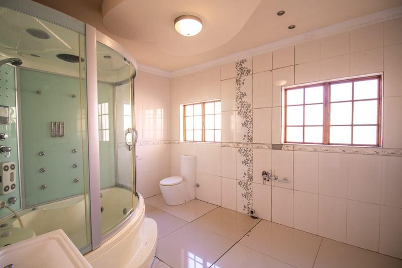 4 Bedroom Property for Sale in Theresa Park Gauteng