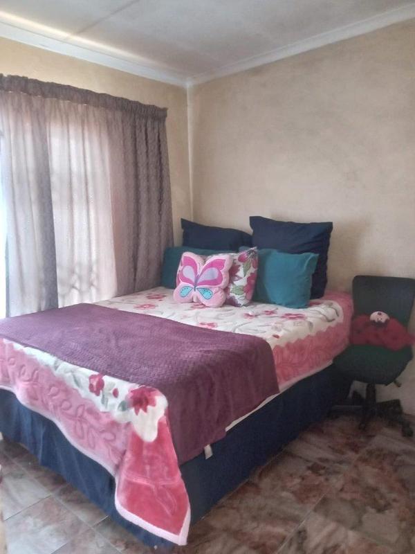 2 Bedroom Property for Sale in Soshanguve VV Gauteng