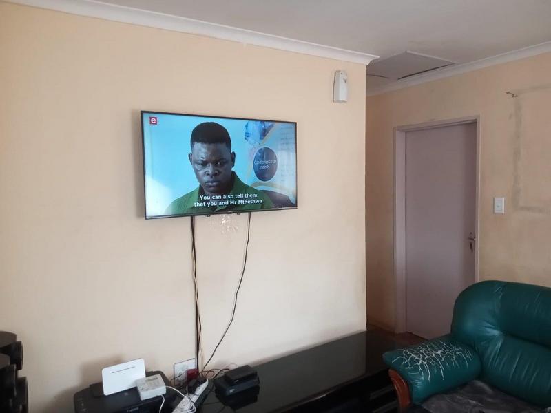 2 Bedroom Property for Sale in Soshanguve VV Gauteng