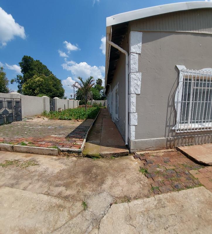 3 Bedroom Property for Sale in Brakpan Central Gauteng