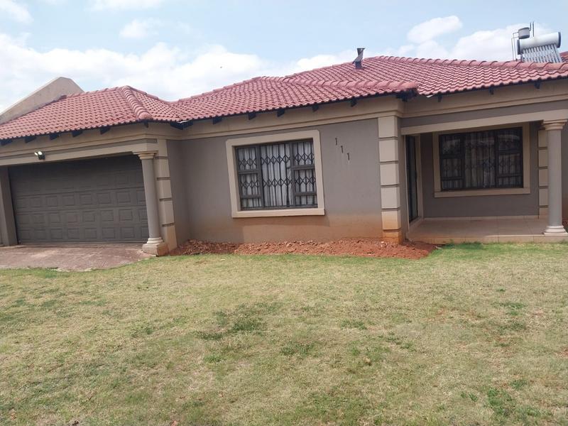 To Let 4 Bedroom Property for Rent in Dawn Park Gauteng