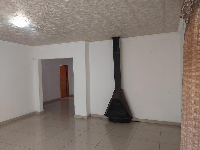 To Let 4 Bedroom Property for Rent in Dawn Park Gauteng