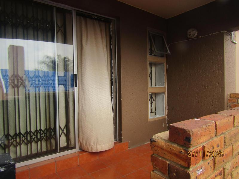 2 Bedroom Property for Sale in Winchester Hills Ext 3 Gauteng