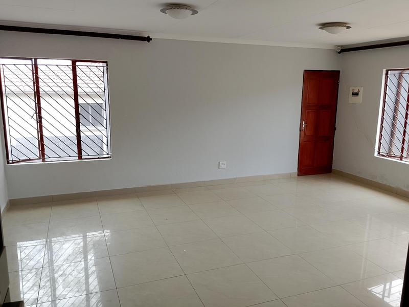 2 Bedroom Property for Sale in Cosmo City Gauteng