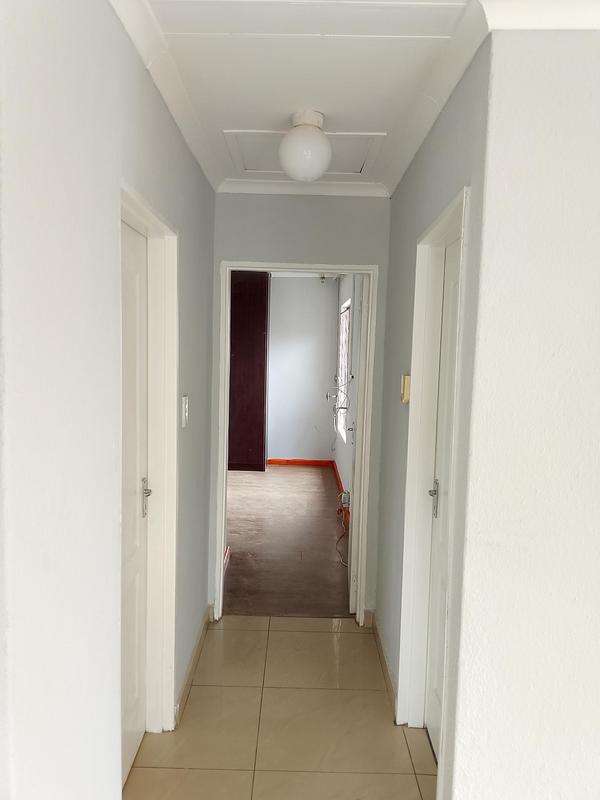 2 Bedroom Property for Sale in Cosmo City Gauteng