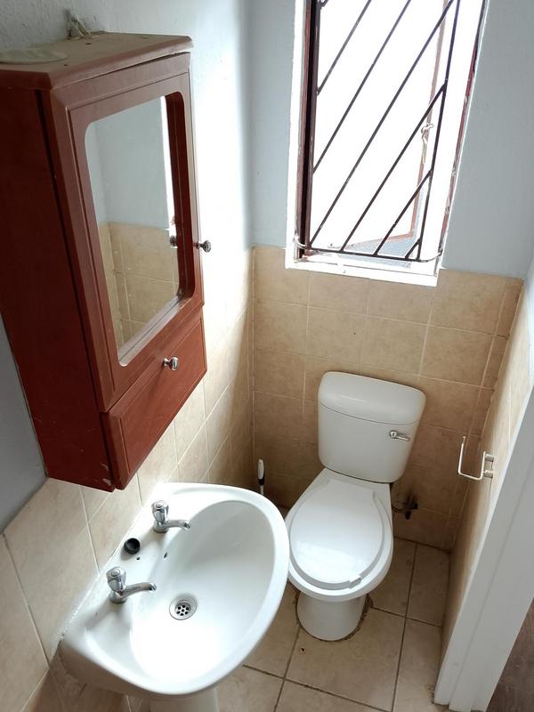 2 Bedroom Property for Sale in Cosmo City Gauteng