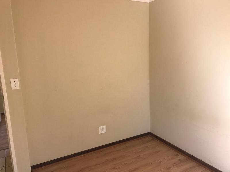 To Let 2 Bedroom Property for Rent in Moreleta Park Gauteng