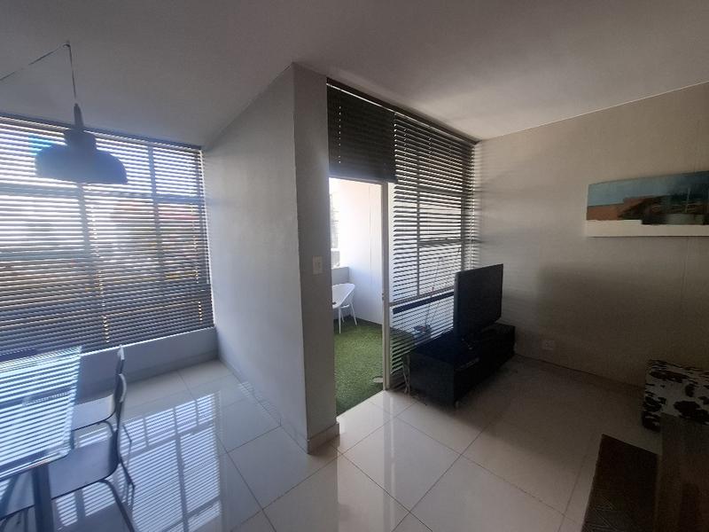 1 Bedroom Property for Sale in Illovo Gauteng