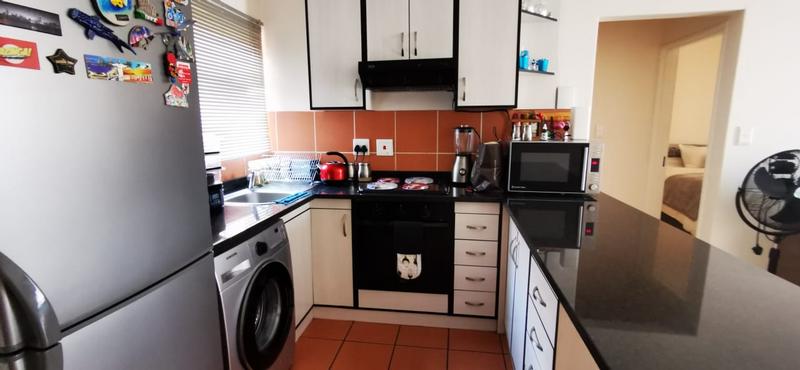 1 Bedroom Property for Sale in Sunninghill Gauteng