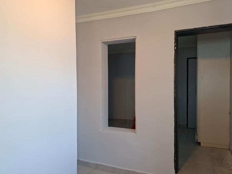 To Let 1 Bedroom Property for Rent in Noordwyk Gauteng