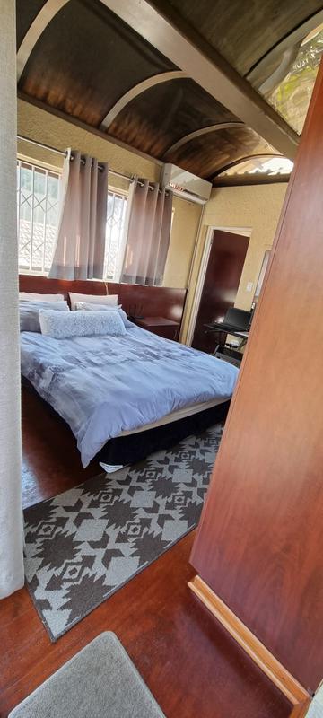 8 Bedroom Property for Sale in Van Riebeeck Park Gauteng