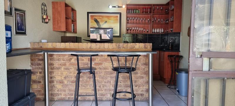 8 Bedroom Property for Sale in Van Riebeeck Park Gauteng