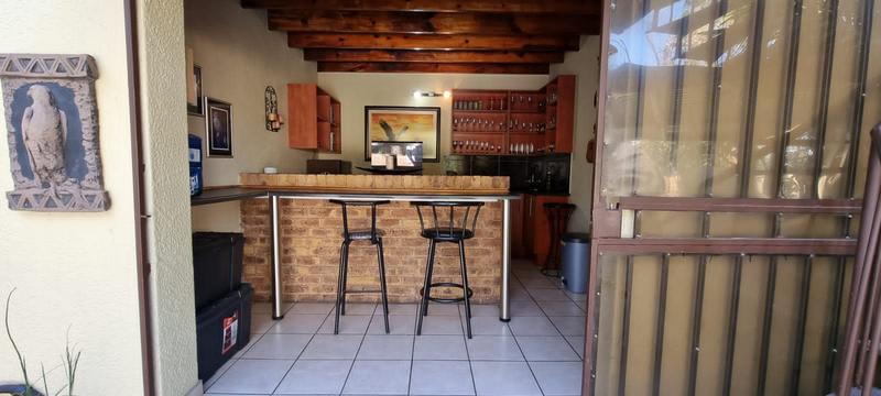 8 Bedroom Property for Sale in Van Riebeeck Park Gauteng