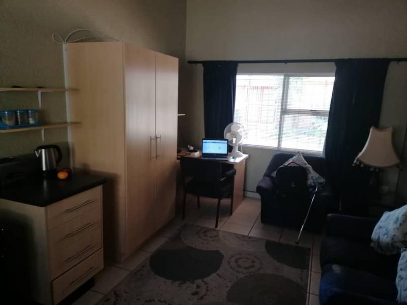 8 Bedroom Property for Sale in Van Riebeeck Park Gauteng