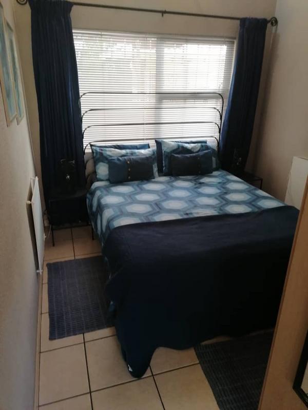 8 Bedroom Property for Sale in Van Riebeeck Park Gauteng