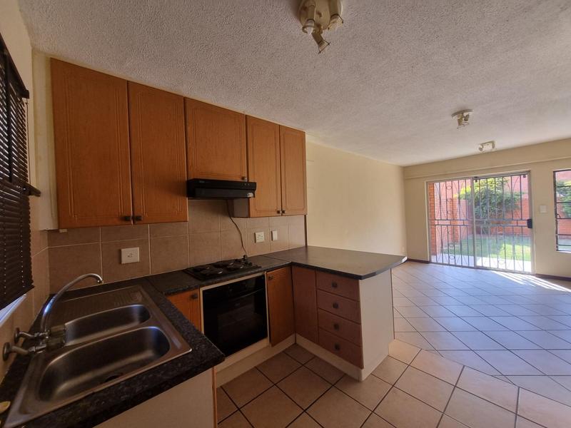 To Let 2 Bedroom Property for Rent in Mooikloof Ridge Gauteng