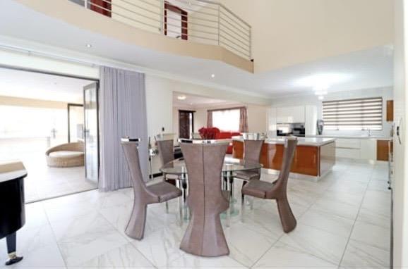 5 Bedroom Property for Sale in Blue Valley Golf Estate Gauteng