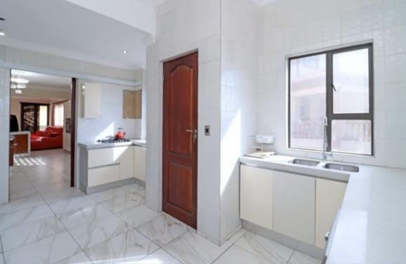 5 Bedroom Property for Sale in Blue Valley Golf Estate Gauteng