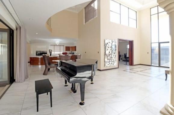 5 Bedroom Property for Sale in Blue Valley Golf Estate Gauteng