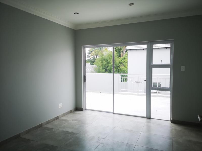 To Let 4 Bedroom Property for Rent in Waterkloof Ridge Gauteng