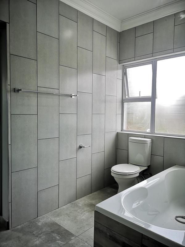 To Let 4 Bedroom Property for Rent in Waterkloof Ridge Gauteng