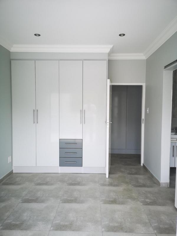 To Let 4 Bedroom Property for Rent in Waterkloof Ridge Gauteng