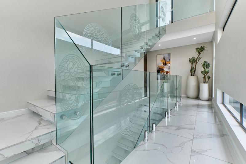 5 Bedroom Property for Sale in Morningside Gauteng