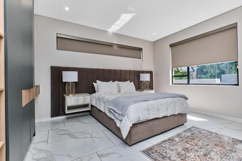 5 Bedroom Property for Sale in Morningside Gauteng