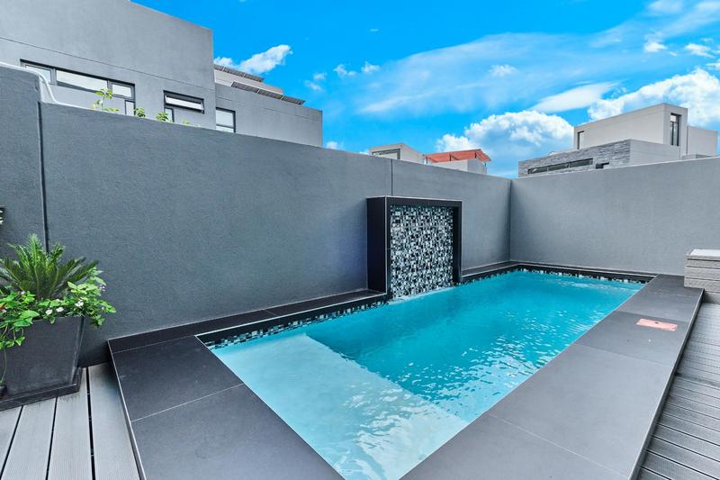 5 Bedroom Property for Sale in Morningside Gauteng