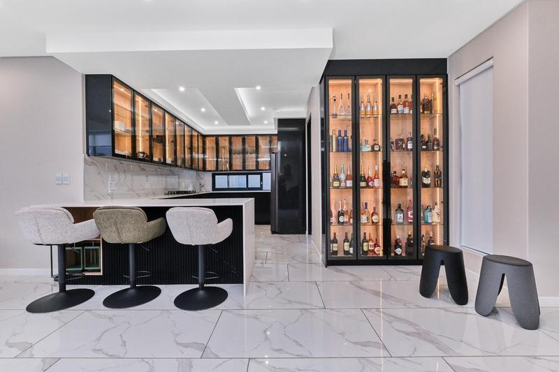 5 Bedroom Property for Sale in Morningside Gauteng