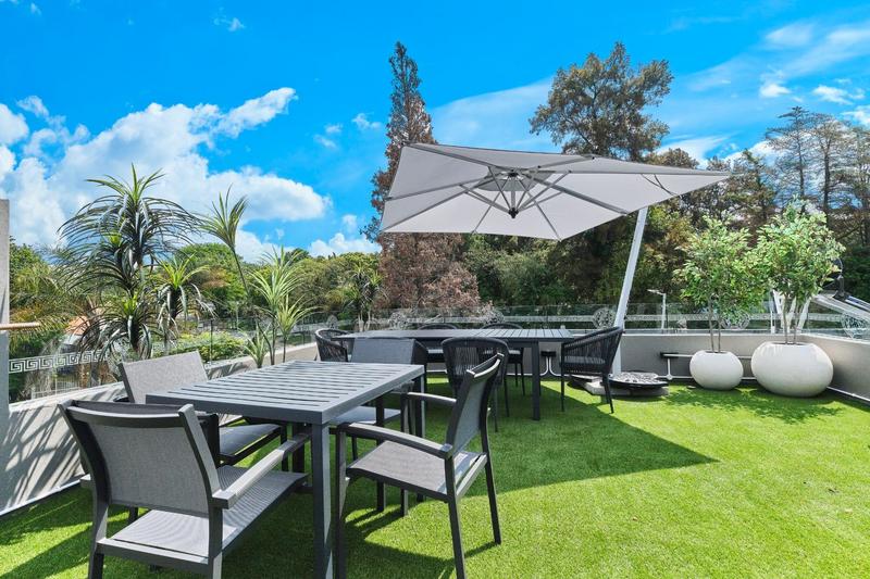 5 Bedroom Property for Sale in Morningside Gauteng